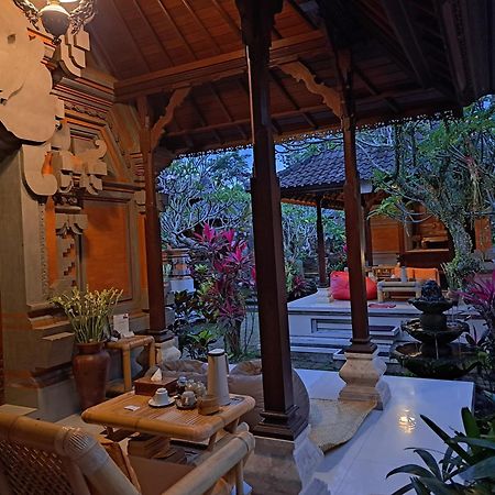 Sahadewa House Hotel Ubud  Ngoại thất bức ảnh