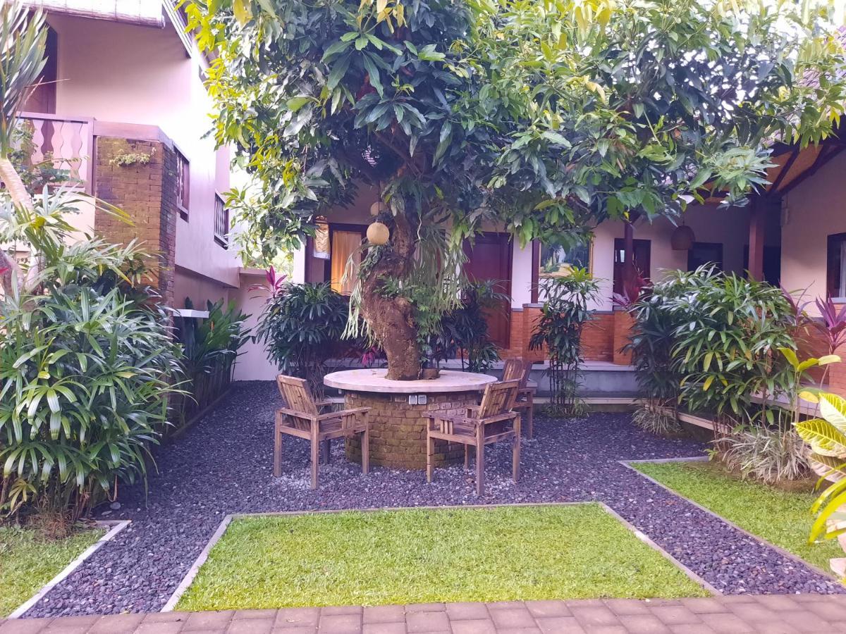 Sahadewa House Hotel Ubud  Ngoại thất bức ảnh