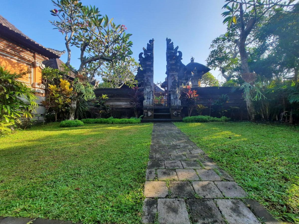 Sahadewa House Hotel Ubud  Ngoại thất bức ảnh