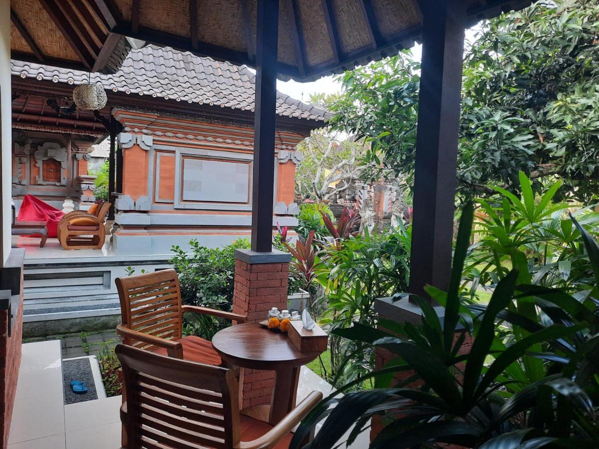 Sahadewa House Hotel Ubud  Ngoại thất bức ảnh