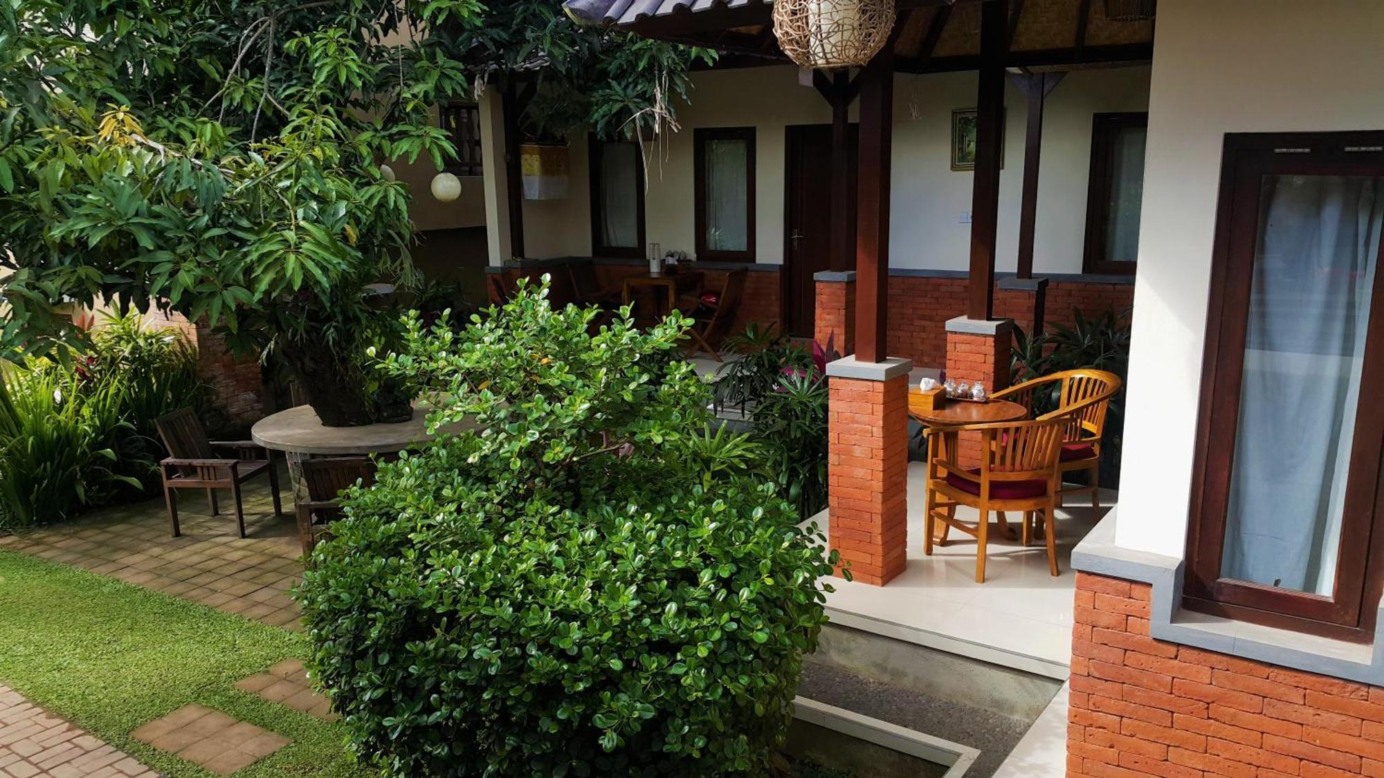 Sahadewa House Hotel Ubud  Ngoại thất bức ảnh